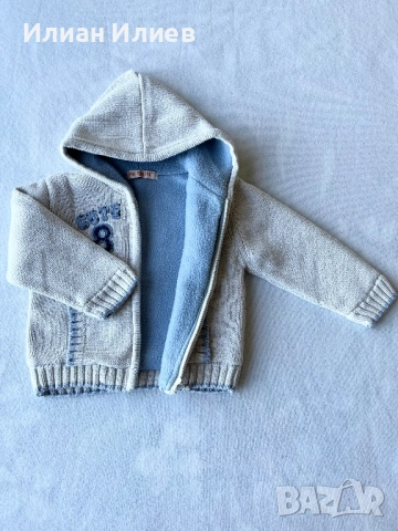 Жилетка 80 см/12 м. →
Обява 52786921 Жилетка 80 см/12 м. →
Обява 52786921