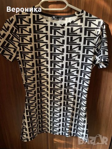 Дамска тениска →
Обява 41066014 Дамска тениска →
Обява 41066014