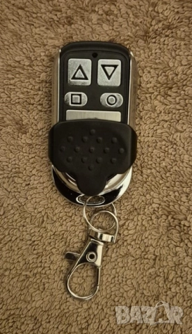 Обучаемо дистанционно за гаражи и бариери с фиксиран код на 433.92 Mhz →
Обява 52429893 Обучаемо дистанционно за гаражи и бариери с фиксиран код на 433.92 Mhz →
Обява 52429893