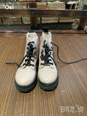 Boti cisto novi →
Обява 51408816 Boti cisto novi →
Обява 51408816