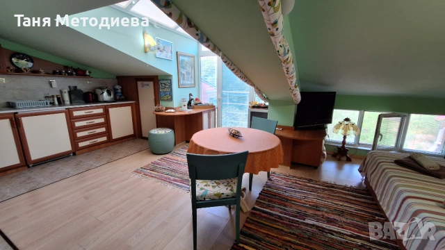 Мансардно студио за гости „Уют“ – нощувки в Карлово с изглед към Балкана, Wi-Fi и климатик →
		Обява 53032035