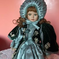 Порцеланова кукла със стойка , снимка 3 - Кукли - 39267921