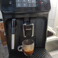Кафеавтомат Филипс, работи отлично , снимка 3 - Кафемашини - 42714376