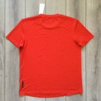 НОВА 100 % оригинална червена тениска CALVIN KLEIN размер L от САЩ, снимка 5 - Тениски - 41475928