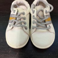 Бебешки мокасини Зара, снимка 1 - Бебешки обувки - 41211493