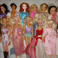 Голяма колекция кукли барби Disney и Mattel, снимка 1 - Кукли - 41209481