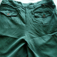 Зелен панталон, снимка 2 - Панталони - 36356684