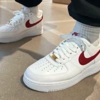 оригинални маратонки Nike Air Force 1 '07 White Team Red  AF1  номер 44,5-45, снимка 6 - Маратонки - 41497844