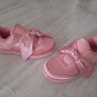 Нови кукленски кецове , снимка 1 - Дамски ежедневни обувки - 41409956