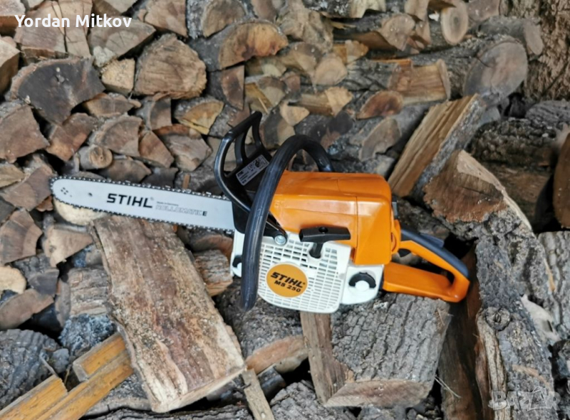 Резачка STIHL MS250 , снимка 1