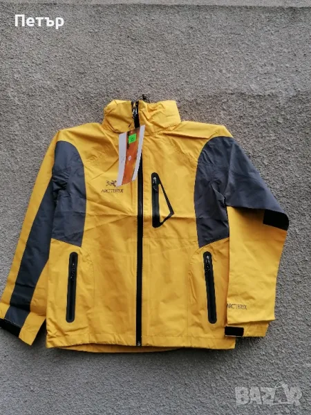 Продавам чисто ново дамско жълто водоустойчиво яке Arc'teryx , снимка 1