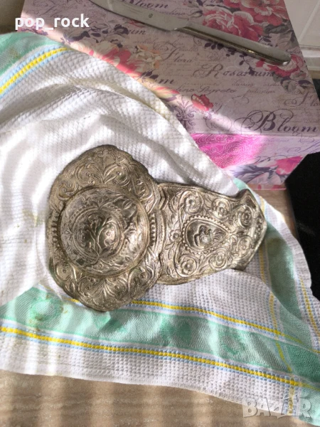 Търся другата половина на този модел пафти, снимка 1