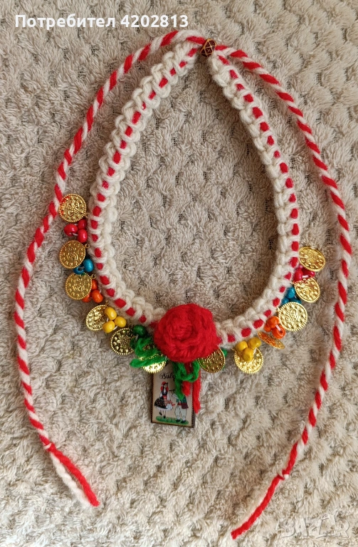 Ръчно изработени колиета за Баба Марта . От вълнена прежда , снимка 1