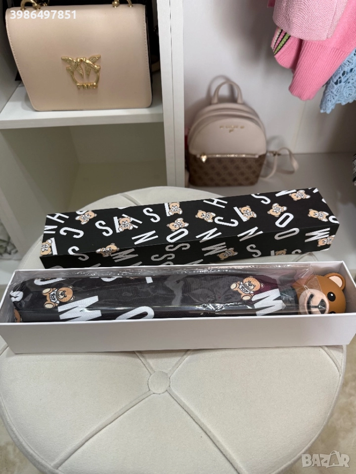 Оригинален чадър Moschino , снимка 1