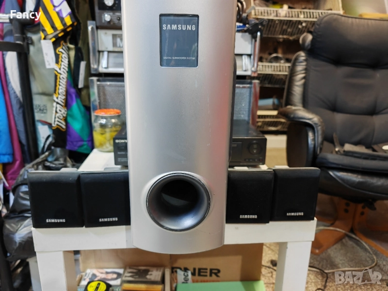 Събуфер с 4 колони Samsung, снимка 1