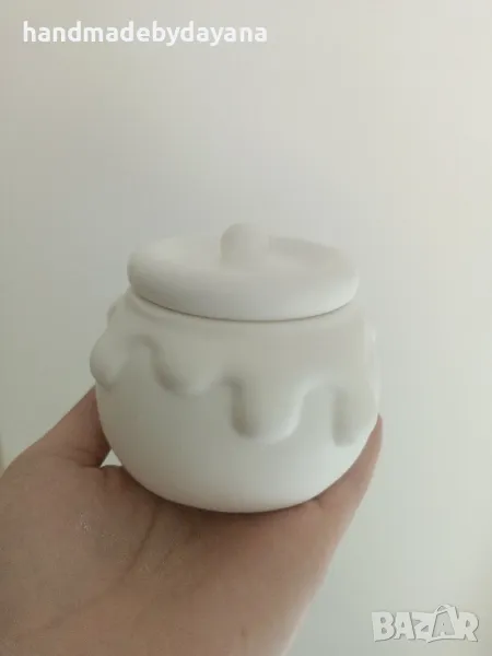 Кашпа - бурканче с мед , снимка 1