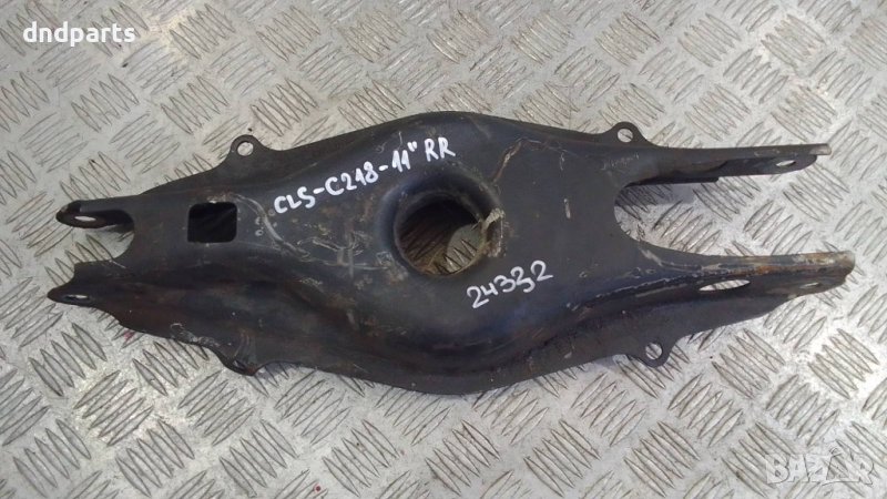 Носач Mercedes CLS350i C218 2011г.(заден десен)	, снимка 1