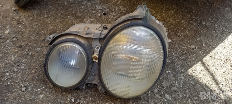 Ляв фар за Mercedes W210 E-Class, снимка 1