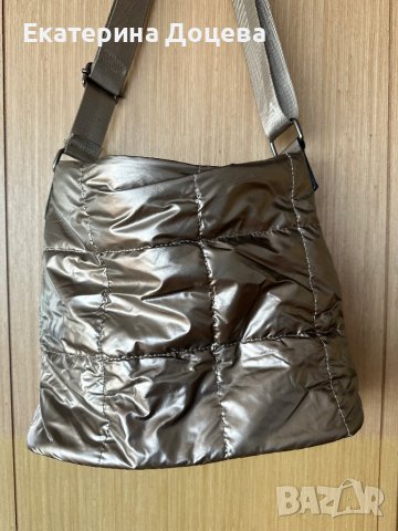 Сребриста чанта с регулируема дръжка, снимка 4 - Чанти - 41859104