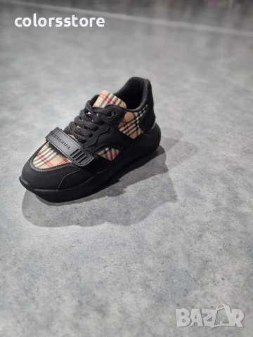 Мъжки черни маратонки Burbarry  код Br.430, снимка 2 - Маратонки - 33783133