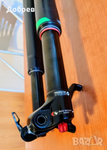 Вилка карбон RS1 RockShox 29", ход 110mm, Push Remote с Gate control, Rebound, с вкл. ос и команда, снимка 4 - Части за велосипеди - 52469478