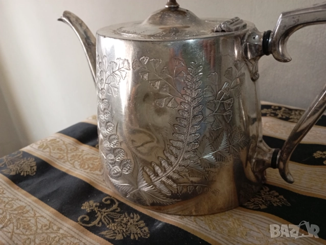 Стара посребрена кана за кафе,чай, снимка 2 - Други ценни предмети - 52532925