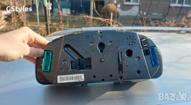 Табло, километраж за пасат 5.5 , снимка 4 - Части - 39519995