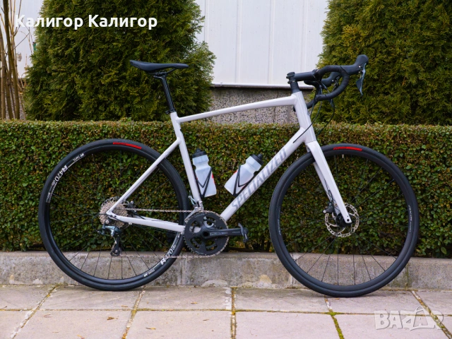 Шосеен велосипед Specialized Allez Sport 