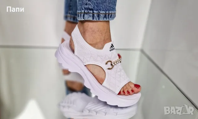 Дамски сандали Adidas бели, снимка 2 - Сандали - 56171336