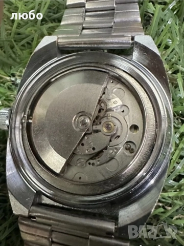 Часовник LOVYS ALLSPORT AUTOMATIC DRIVER-Дата -Секундарник SWISS MADE Работи Точно Сменя Датата , снимка 8 - Мъжки - 52542910