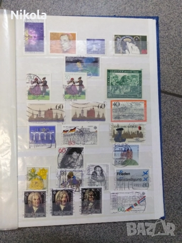 Каталог с колекционерски пощенски марки Хитлер, 2 ра св. война и др., снимка 16 - Филателия - 52016054