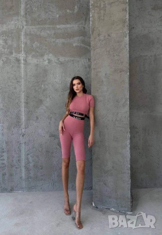 дамски екипи с колан , снимка 2 - Спортни екипи - 51633937