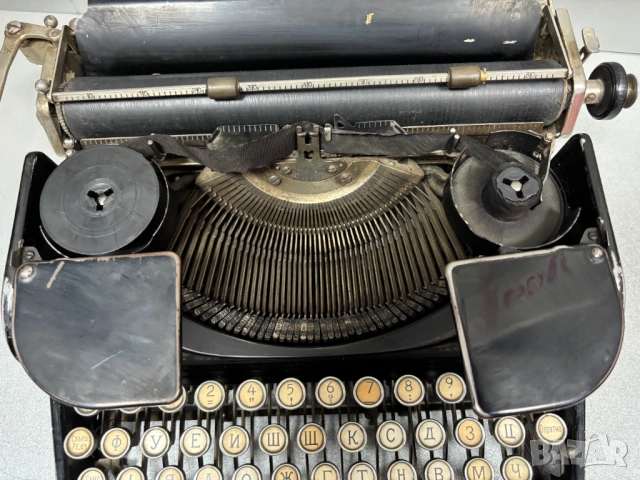 Стара Пишеща Машина Olympia Büromaschinenwerke A.G. 1935–1936 г, снимка 6 - Антикварни и старинни предмети - 53467634