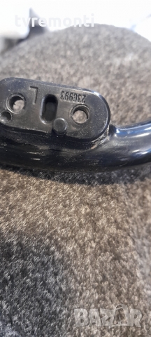 оригинална стойка за телевизор CHiQ модел U43H7L, снимка 6 - Стойки, 3D очила, аксесоари - 36067055