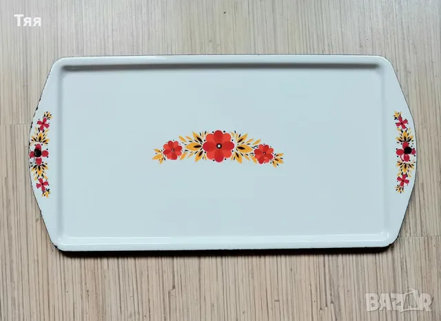 Емайлиран панер и табличка, снимка 3 - Съдове за готвене - 46933647