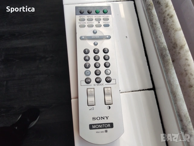 много ценно и рядко дистанционно за компютърни системи и монитори на Сони , снимка 3 - Дистанционни - 53675587