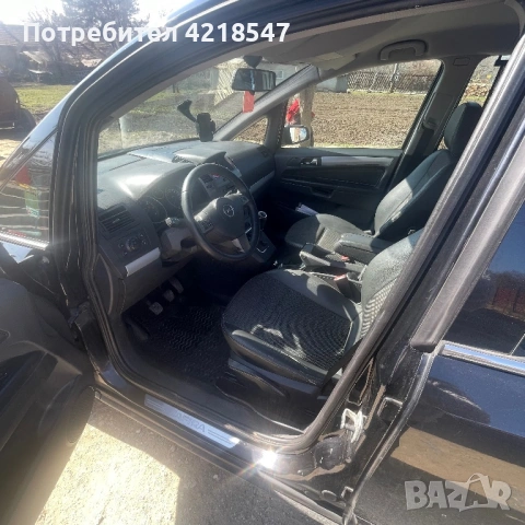 Продавам Opel Zafira 1.9 CDTI 150 к.с. 2007 – 7 места, снимка 13 - Автомобили и джипове - 53734937