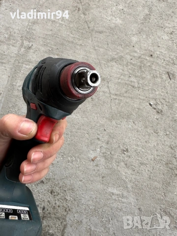 Bosch GDX 18V-210C, снимка 6 - Винтоверти - 53060540