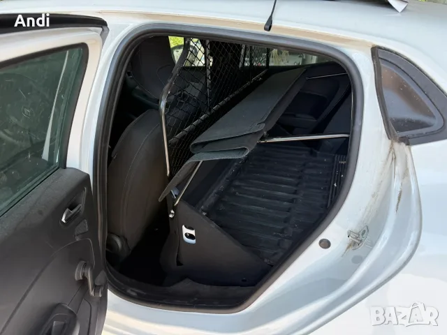 RENAULT CLIO V 2019-2024 - Метални Панели за преобразуването му в товарен автомобил, снимка 6 - Части - 55889751