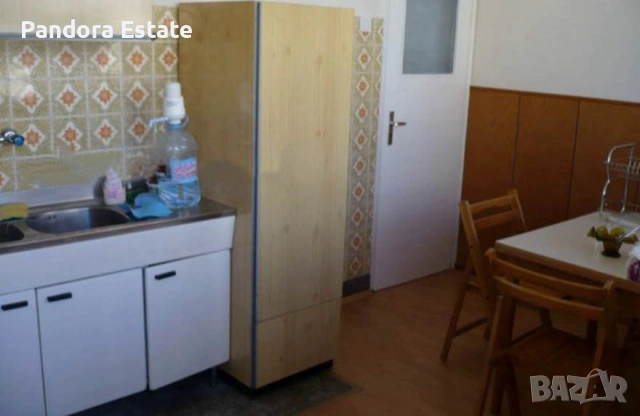 Продава тристаен апартамент в кв. Красна поляна 1, снимка 3 - Апартаменти - 53372738