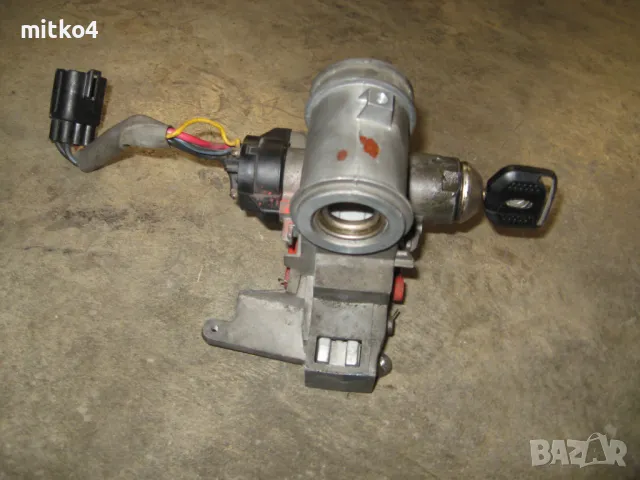 конзола с контактен ключ за форд фиеста,ка, снимка 3 - Части - 50397473