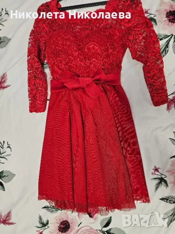 Дамска червена рокля 