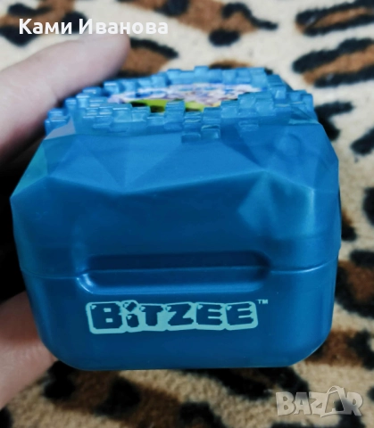Интерактивна играчка Bitzee, снимка 2 - Други - 52403027