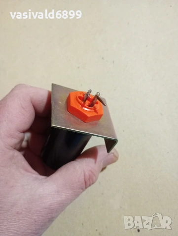 Лот от 3 кондензатора , снимка 9 - Резервни части за машини - 53743957