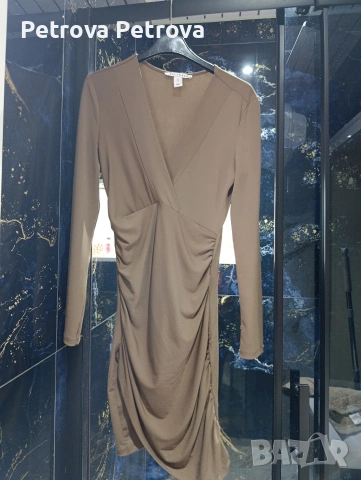 Елегантна рокля 