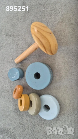 Дървена Низанка с Рингове на Little Dutch Ocean Blue Wooden, снимка 5 - Образователни игри - 53624121