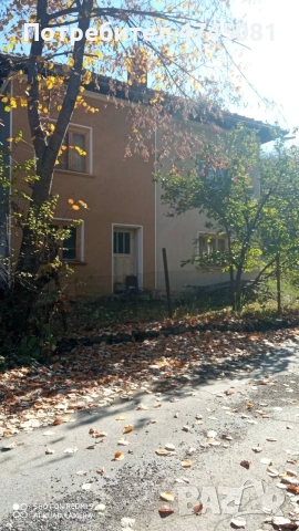 Къща с двор , снимка 2 - Къщи - 53578696