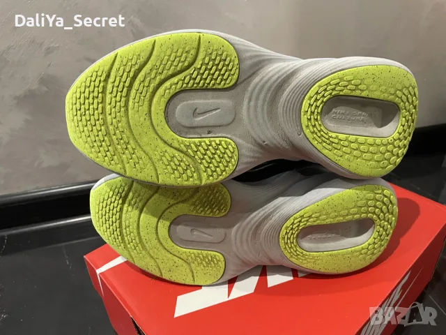 Маратонки Nike UPLIFT SC (GS) - размер 35,5, снимка 6 - Детски маратонки - 56235075