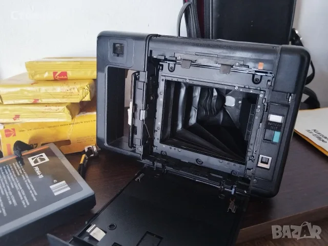 Ретро камера Kodak EK8 камера за моментални снимки. 1978г. , снимка 15 - Фотоапарати - 55842606