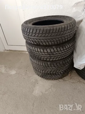 Продавам 4 бр зимни гуми 195/65R15, снимка 3 - Гуми и джанти - 48096019